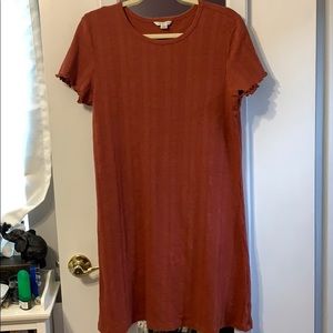 NWOT American Eagle Rust Red Lettuce Hem Dress